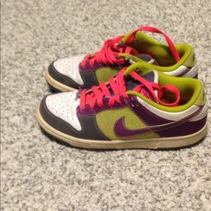 Nike 7.5 cool sneakers